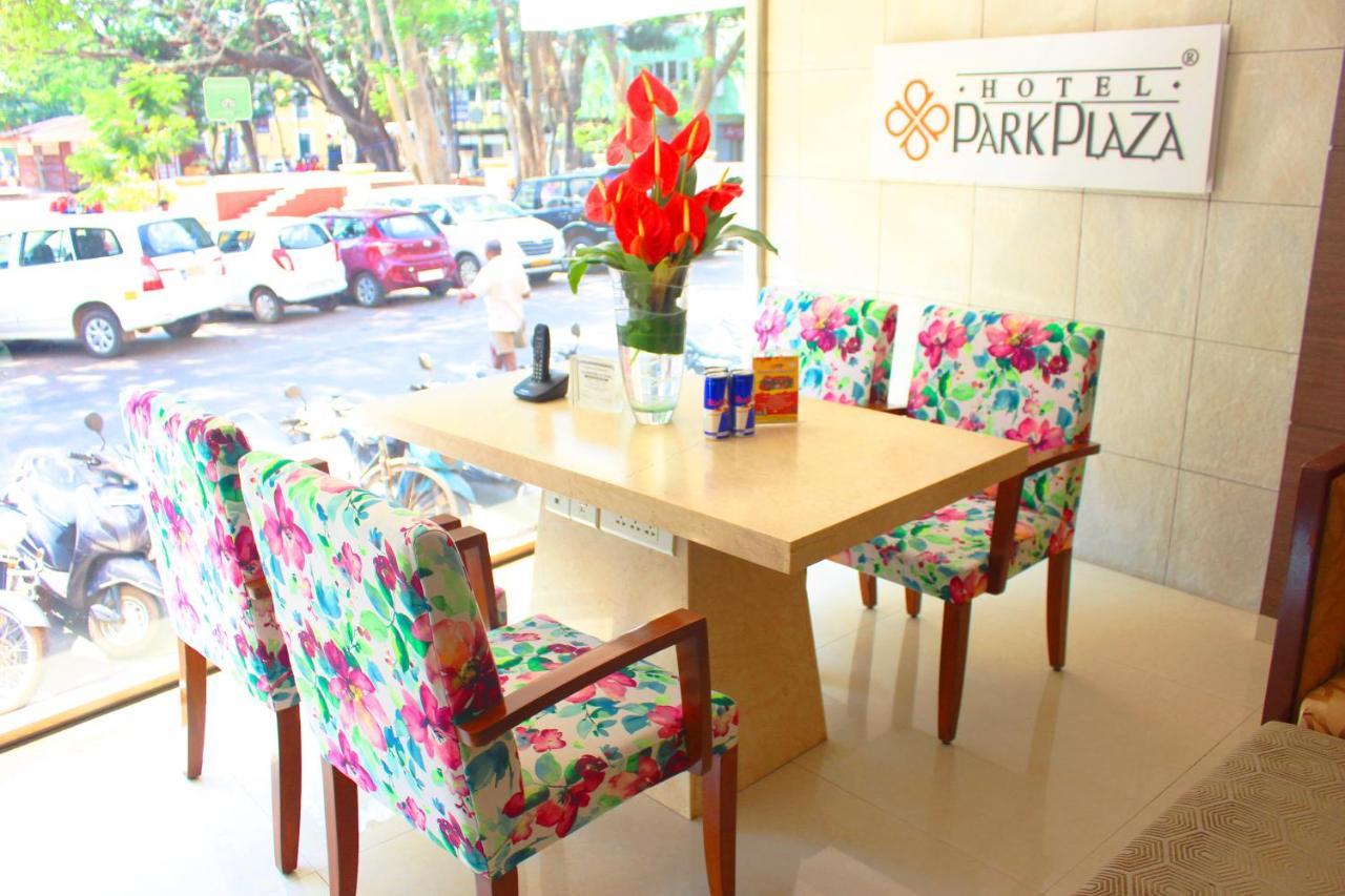 Hotel Park Plaza Panaji Exterior photo